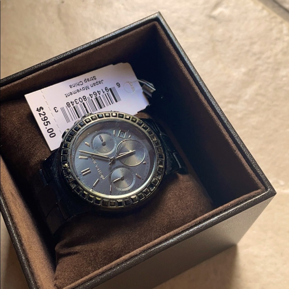 Michael Kors black onyx watch